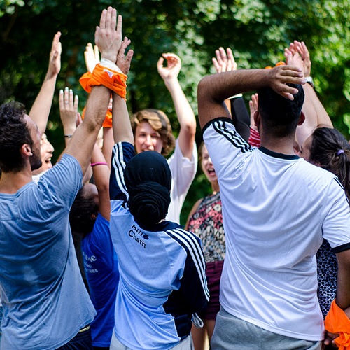 Gençlerin dinden uzaklaşması Resim