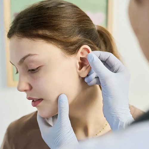 Kulak kepçesi uyuşur Sebebi Nedir